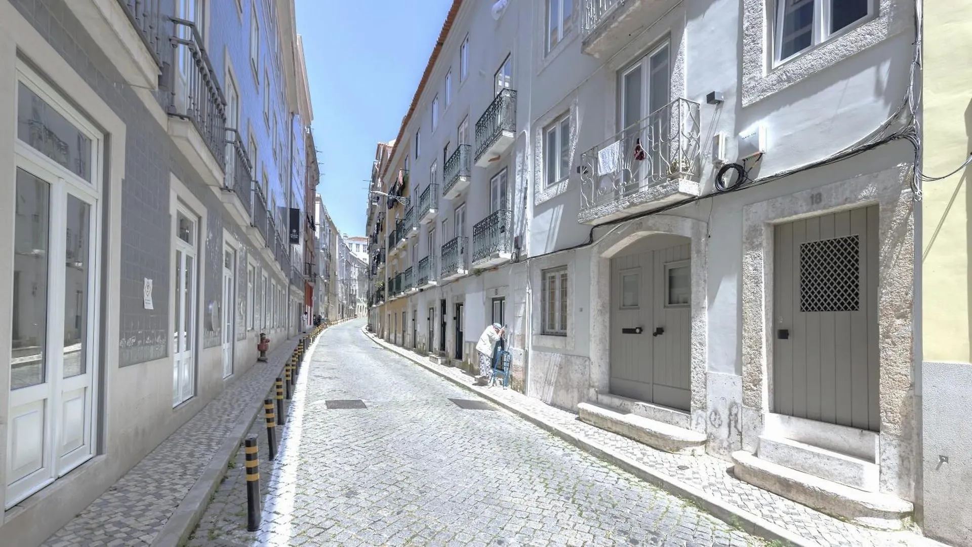 Wood And Marble 1Bdr Apartment By Lovelystay Lisboa 0*,