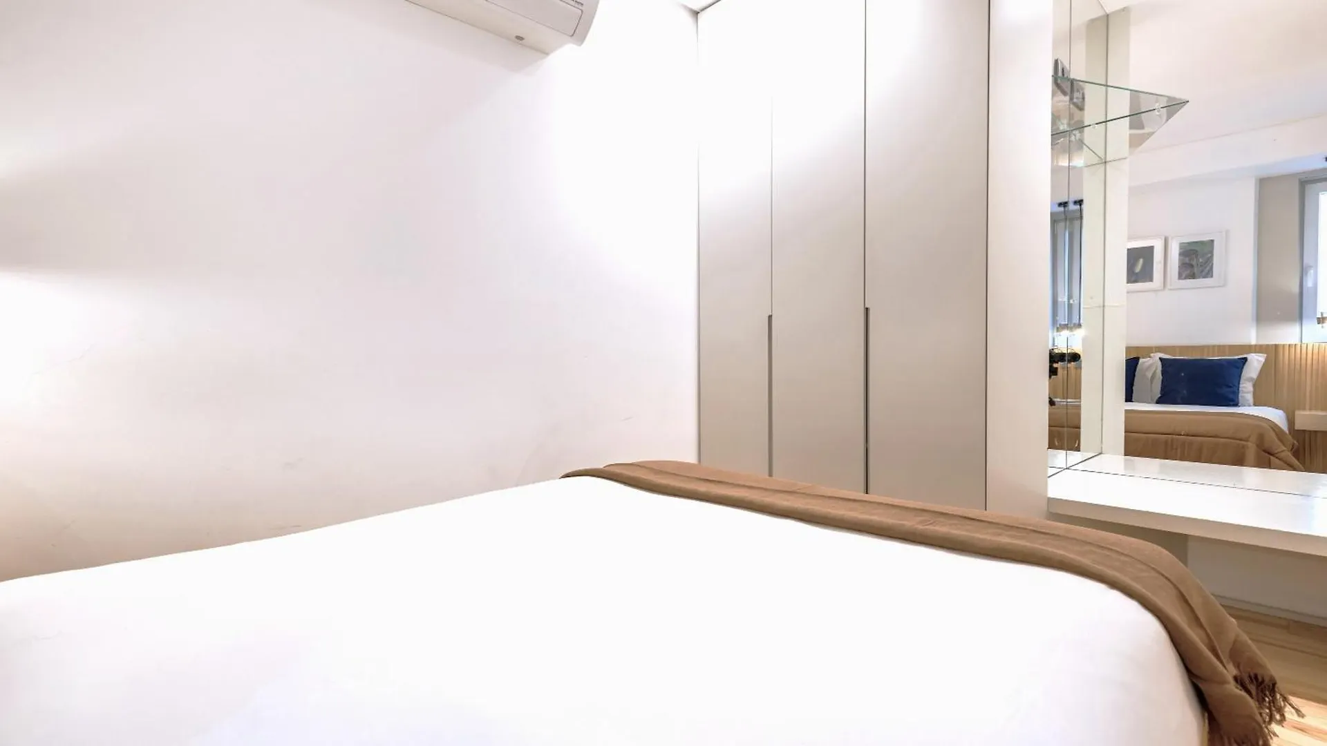 Wood And Marble 1Bdr Apartment By Lovelystay Lisboa