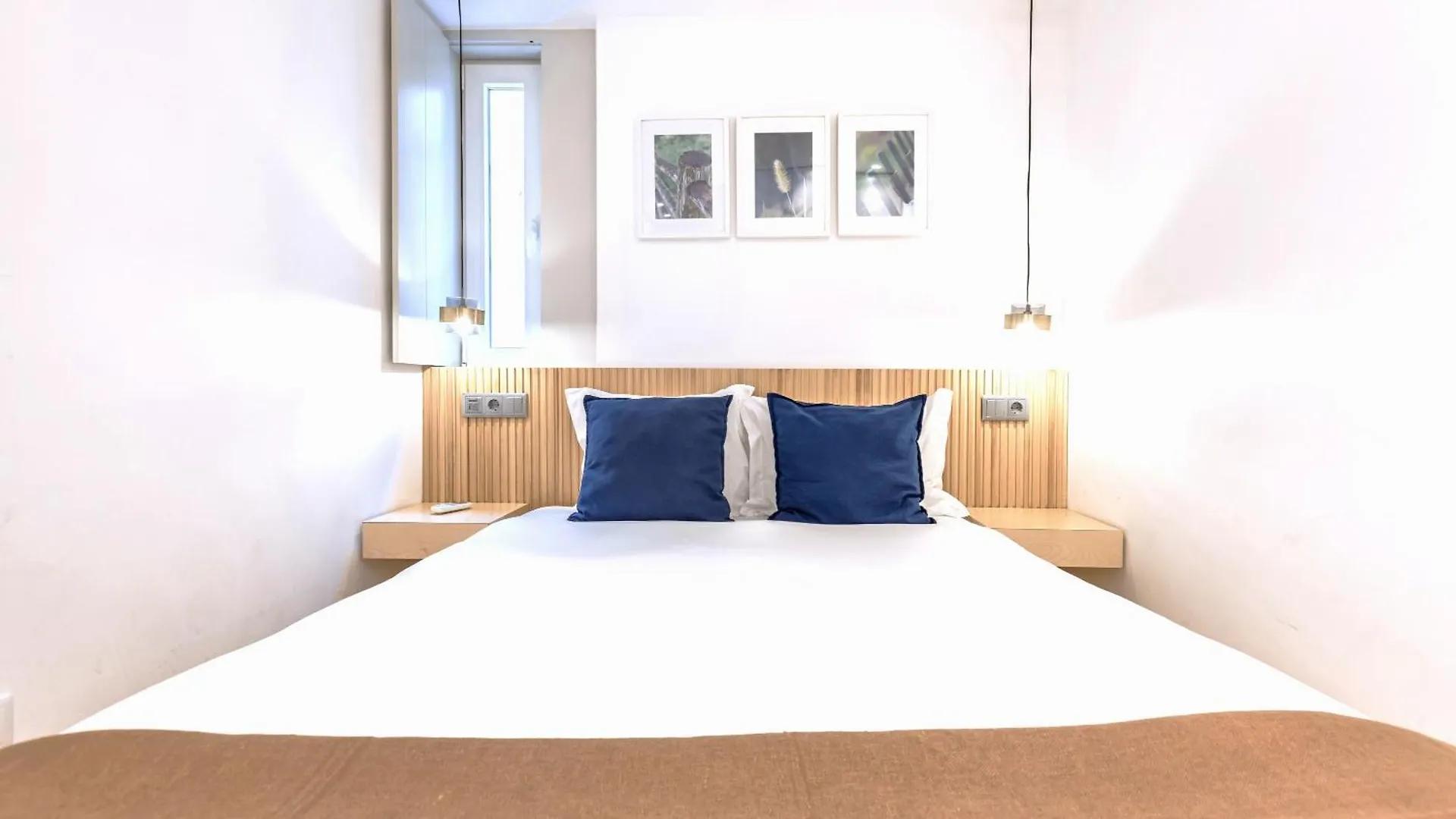 Wood And Marble 1Bdr Apartment By Lovelystay Lisboa