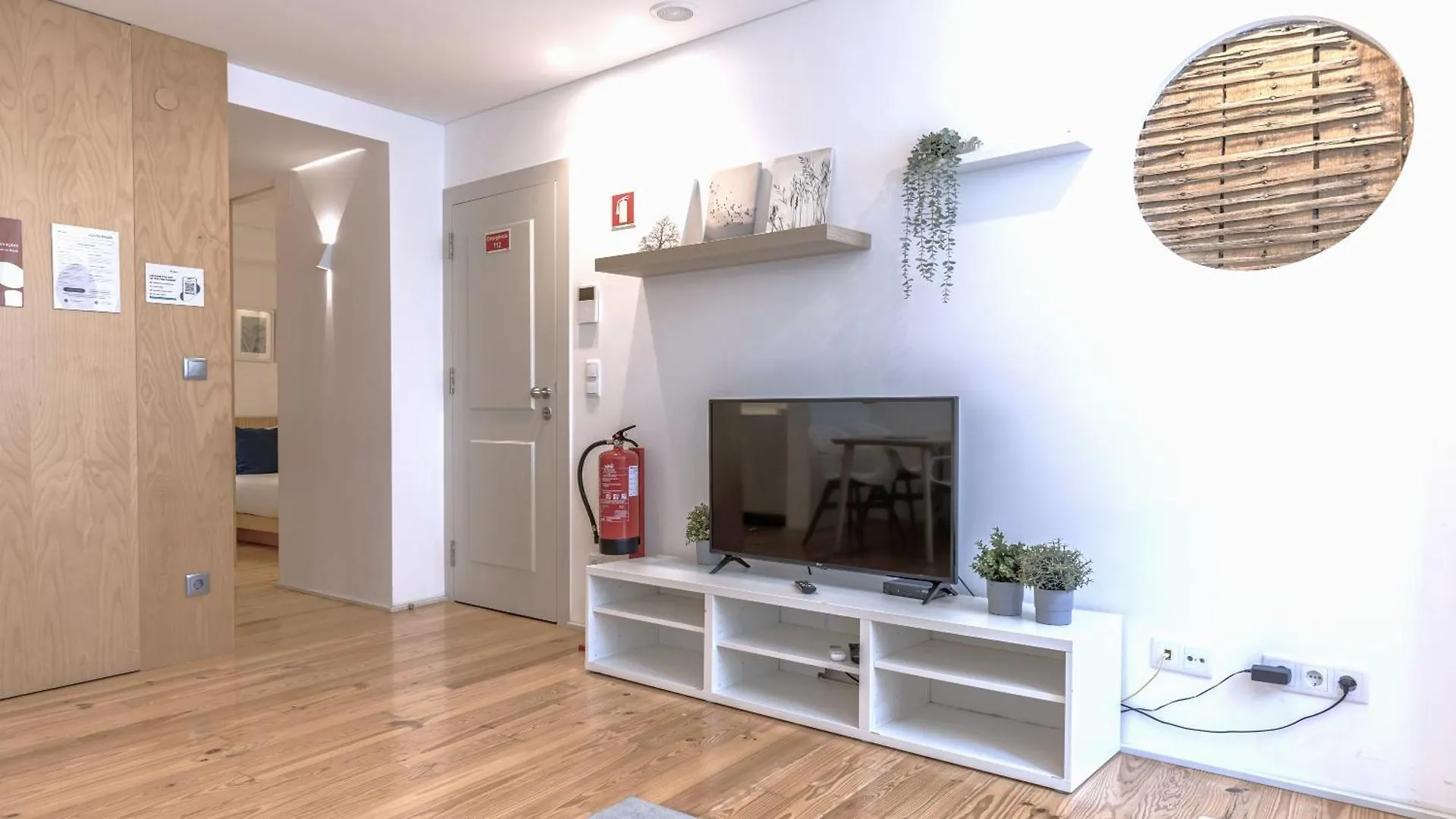 Wood And Marble 1Bdr Apartment By Lovelystay Lisboa البرتغال